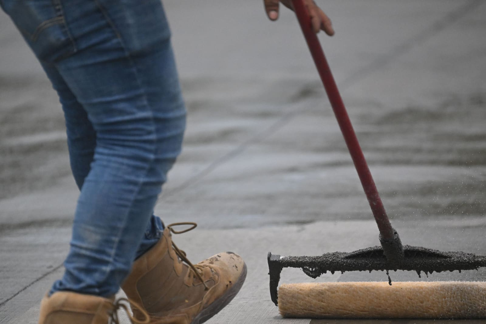 Licensed local tradespeople handling concrete resurfacing in Port Stephens